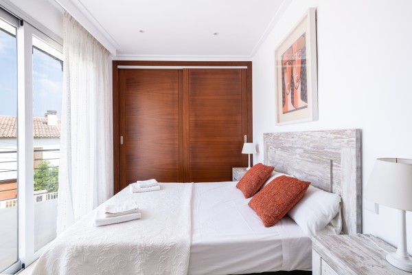 Современная вилла рядом с пляжем Муро