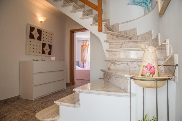 Вилла Изабель на 8 мест рядом с пляжем