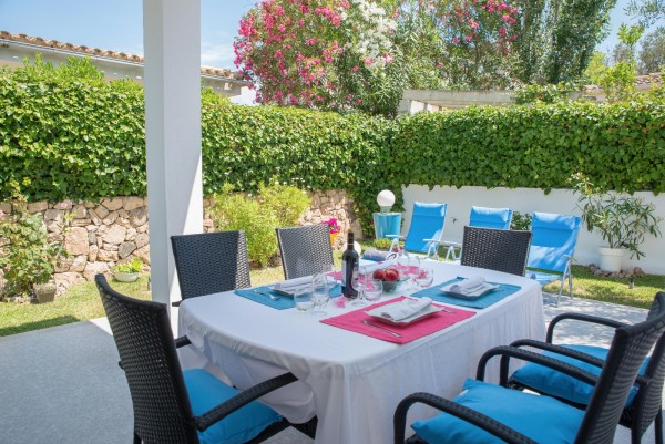 Вилла Изабель на 8 мест рядом с пляжем