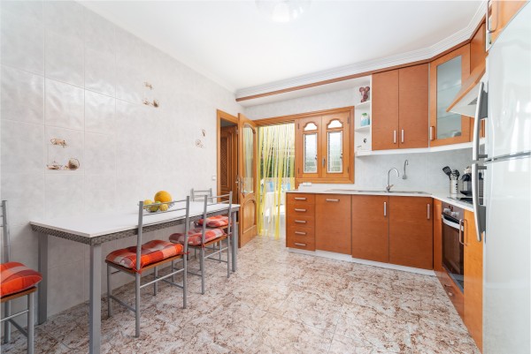 Вилла Изабель на 8 мест рядом с пляжем