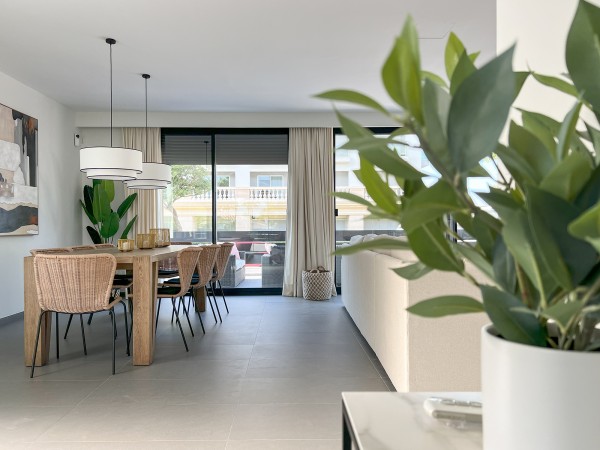 Modern and comfortable semi-detached villa in 80m from the beach Playa de Muro