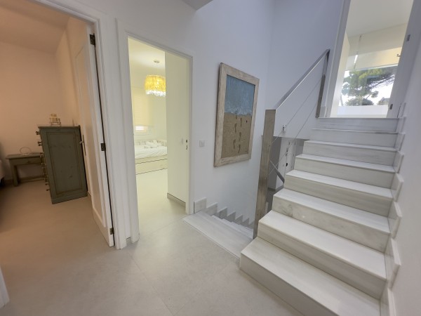 Mediterranean villa for 8 guests at 100m from the beach