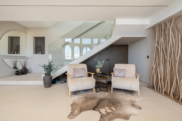Charming Luxury Villa for Rent in Portals Nous