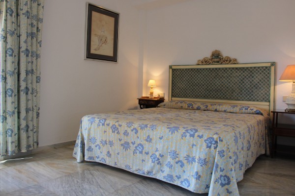 Frontline Seafront Apartment with Private Garden in Nova Santa Ponsa