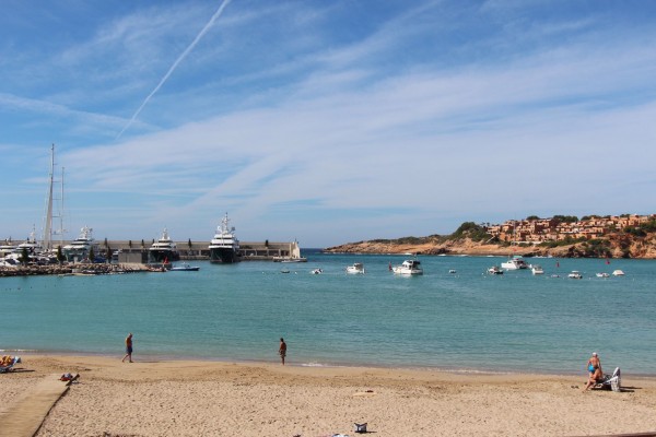 Frontline Seafront Apartment with Private Garden in Nova Santa Ponsa