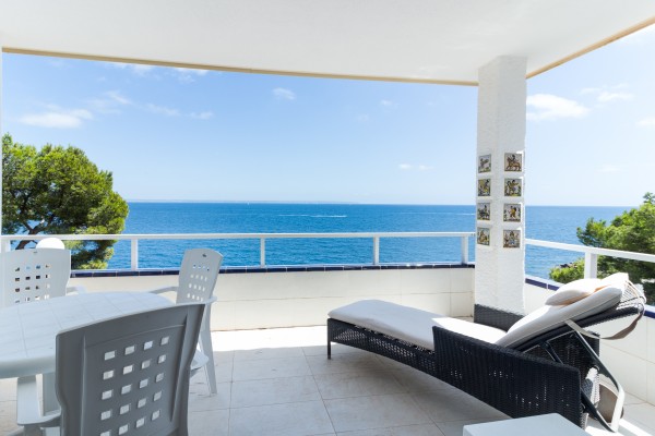 Piso con vistas al mar en venta  en Illetas