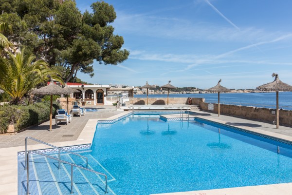 Piso con vistas al mar en venta  en Illetas