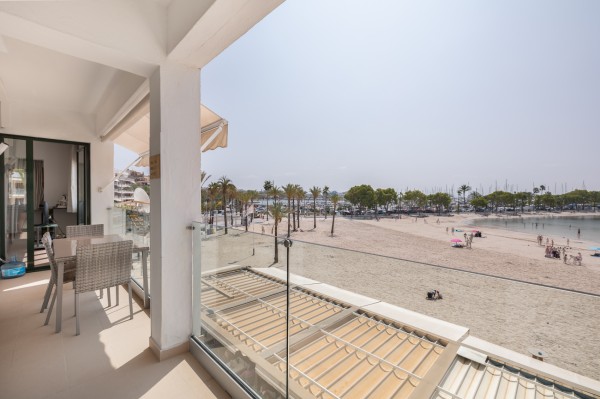 Piso vacacional con licencia ETV en 1a linea de la playa