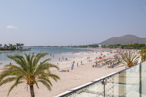 Piso vacacional con licencia ETV en 1a linea de la playa