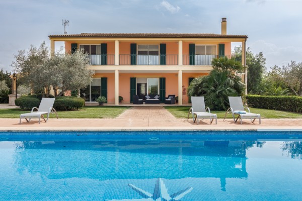 Gran finca vacacional con vistas a la Tramuntana cerca de Inca