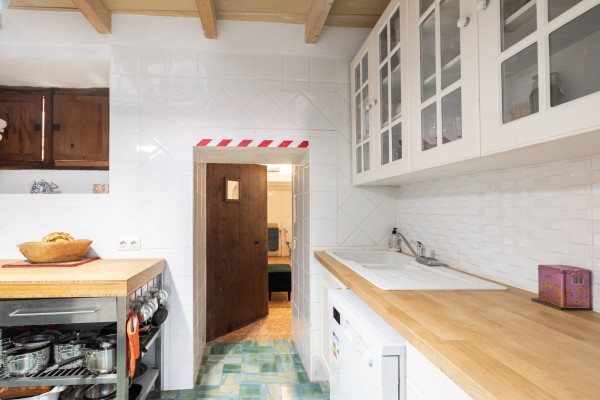 Casa tradicional de pueblo con vistas