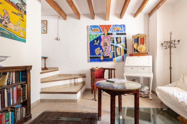 Casa tradicional de pueblo con vistas