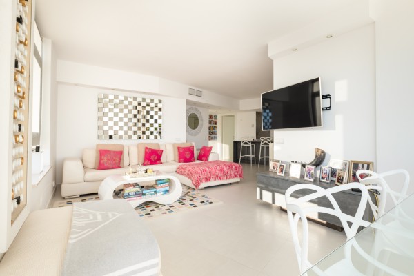 Espléndido apartamento con vistas al mar en primera línea de la zona más solicitada