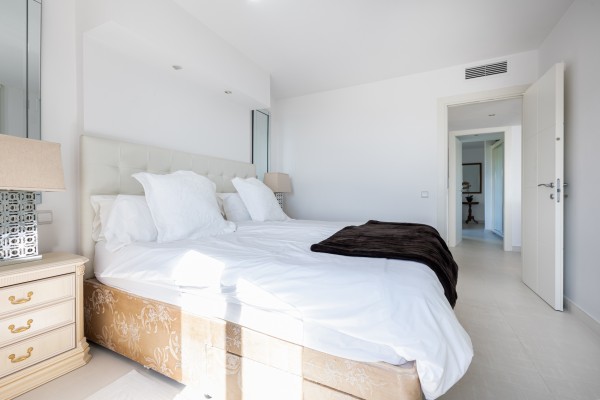 Espléndido apartamento con vistas al mar en primera línea de la zona más solicitada