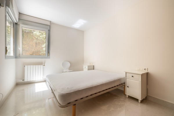 Planta baja con 4 habitaciones en venta en Sol de Mallorca