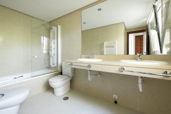 Planta baja con 4 habitaciones en venta en Sol de Mallorca