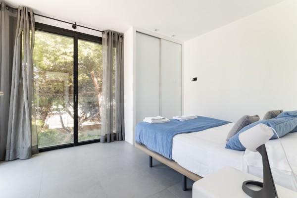 Casa pareada moderna con licencia ETV y a 50m de la playa