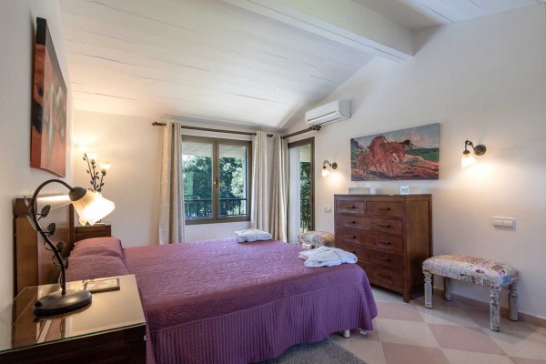 Casa vacacional con piscina cerca de Pollenca