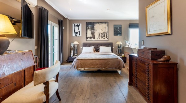 Mediterrane Villa mit großem Stil und Aussicht