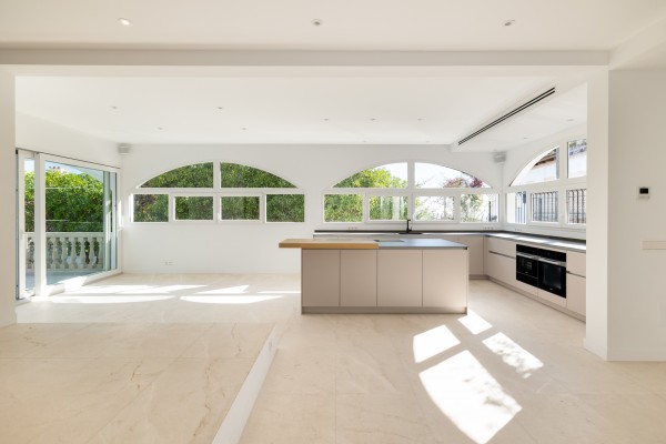Villa restaurada con vistas espectaculadas