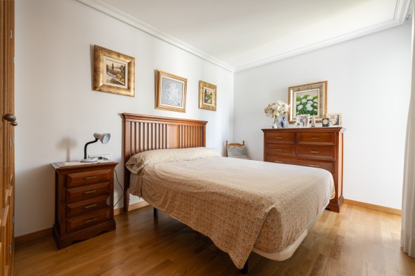 Piso con 4 habitaciones en venta en Palmanova