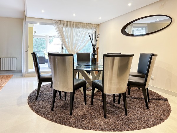 Spacious 4-Bedroom Penthouse with Stunning Views in Sol de Mallorca