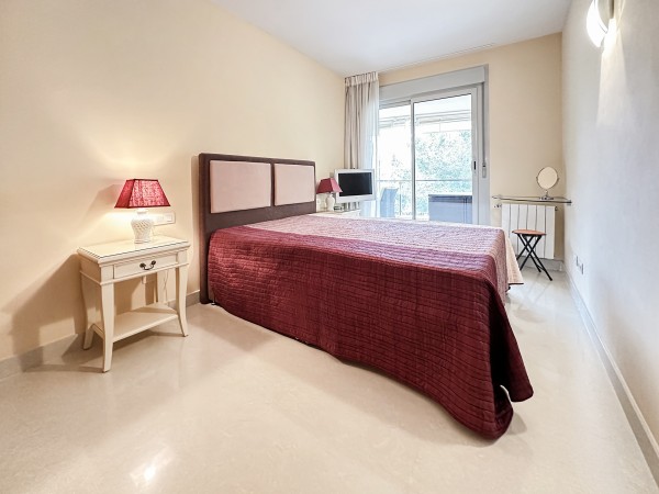 Spacious 4-Bedroom Penthouse with Stunning Views in Sol de Mallorca