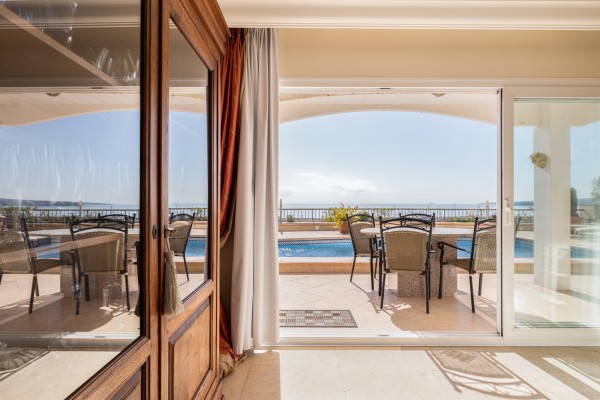 Exclusive Seafront Apartment with Private Pool in Portals Nous