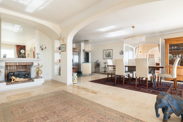 Exclusive Seafront Apartment with Private Pool in Portals Nous