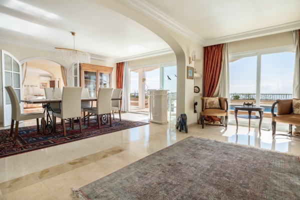 Exclusive Seafront Apartment with Private Pool in Portals Nous