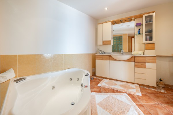 Exclusive Seafront Apartment with Private Pool in Portals Nous
