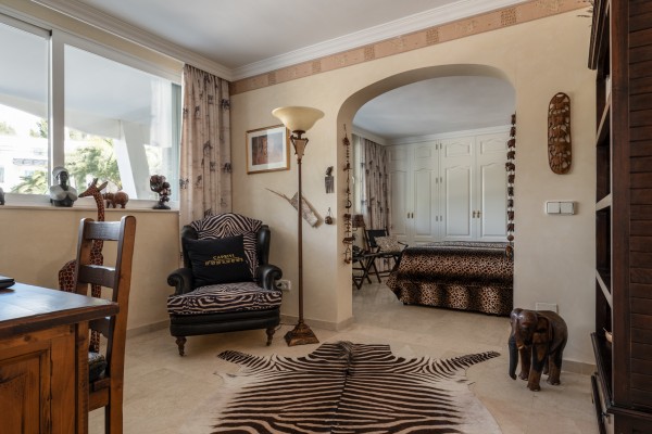 Exclusive Seafront Apartment with Private Pool in Portals Nous