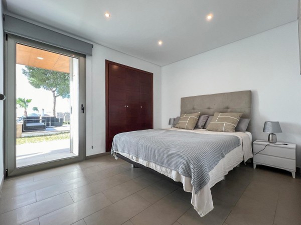 Villa moderna en venta en Cala Vinyes
