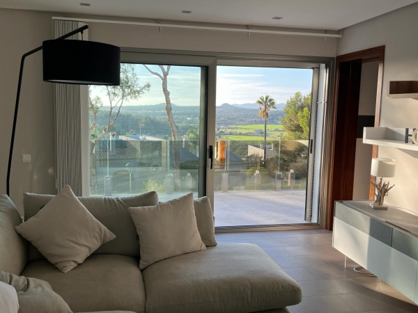 Villa moderna en venta en Cala Vinyes