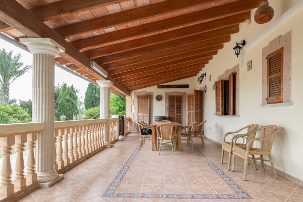 4 bedroom house for sale in Looseta