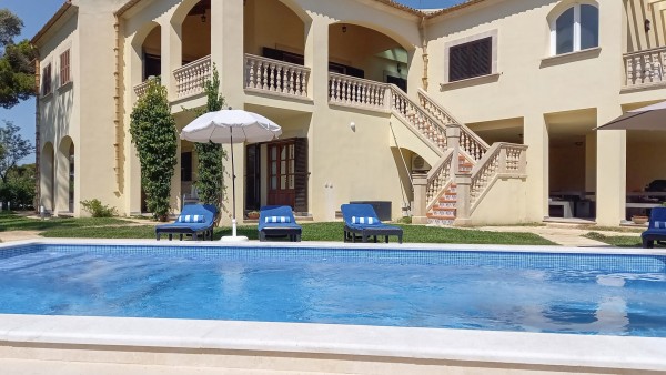 Villa de lujo con ETV en Playa de Muro