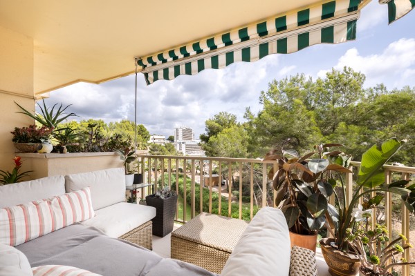 Mediterranes Wohnen in erster Meereslinie – Cala Vinyes