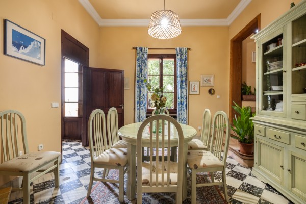 Finca con establo de caballos en Costitx