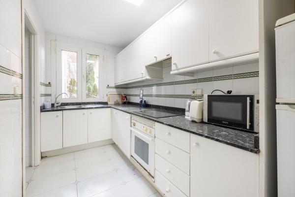 Apartamento ALTOS con vistas al mar  en la codiciada zona de Illetas