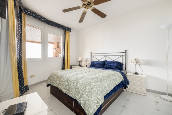 Apartamento ALTOS con vistas al mar  en la codiciada zona de Illetas