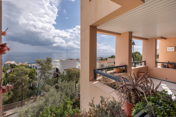 Apartamento ALTOS con vistas al mar  en la codiciada zona de Illetas