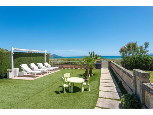 Bungalow en primera línea de playa en Playa de Muro