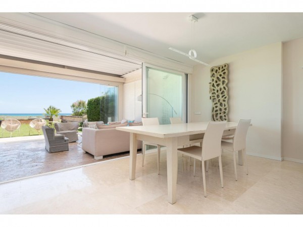 Bungalow en primera línea de playa en Playa de Muro