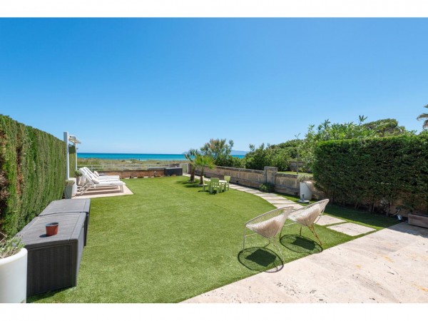Bungalow en primera línea de playa en Playa de Muro