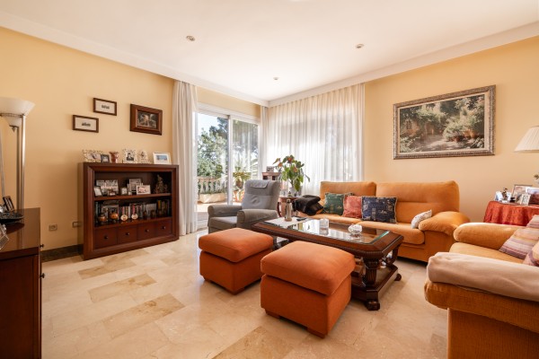 Charming Family Home in the Prestigious Cas Català Area