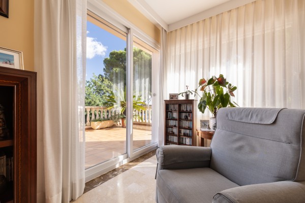 Charming Family Home in the Prestigious Cas Català Area