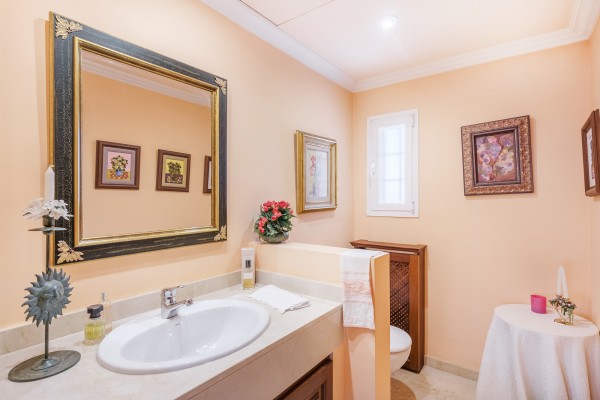 House with golf and mountain views for sale in Son Vida