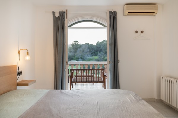 Penthouse with Golf Views and Sunny Terrace in Bendinat