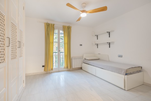 Penthouse with Golf Views and Sunny Terrace in Bendinat