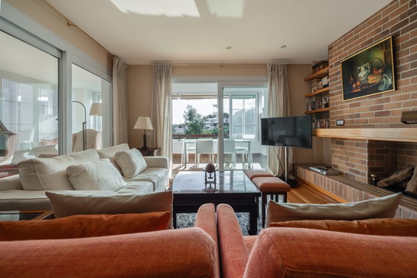 Großzügige Wohnung mit XL-Terrasse und Meerblick
